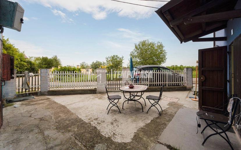 Appartamento via Botte 12, Correggio — foto 18 di 23