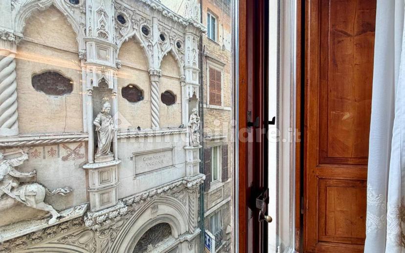Trilocale via Bonda, Centro Storico, Ancona — foto 14 di 32