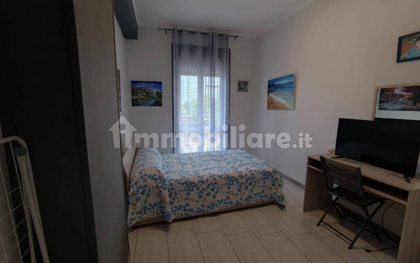 Quadrilocale piazza Luigi Einaudi, Floridia — foto 4 di 11
