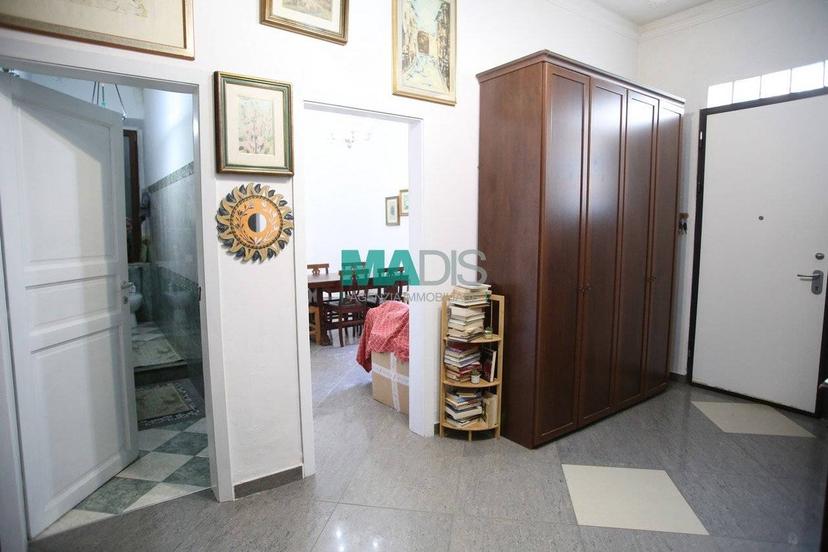 Trilocale via garigliano, Chiesanuova, Prato — foto 25 di 26
