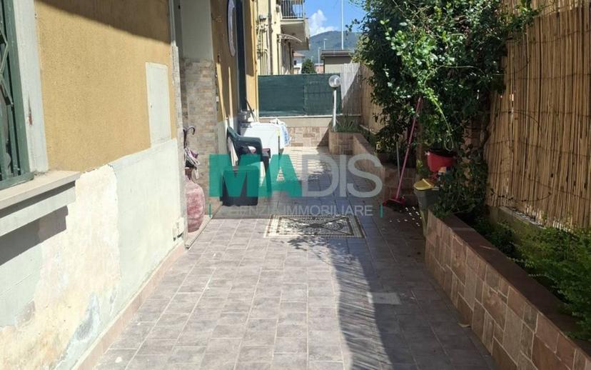 Trilocale via garigliano, Chiesanuova, Prato — foto 13 di 26