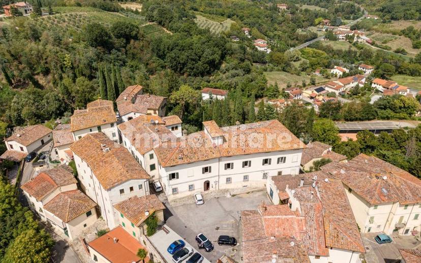 Appartamento piazza della Pieve 6, Centro, Bucine — foto 10 di 63