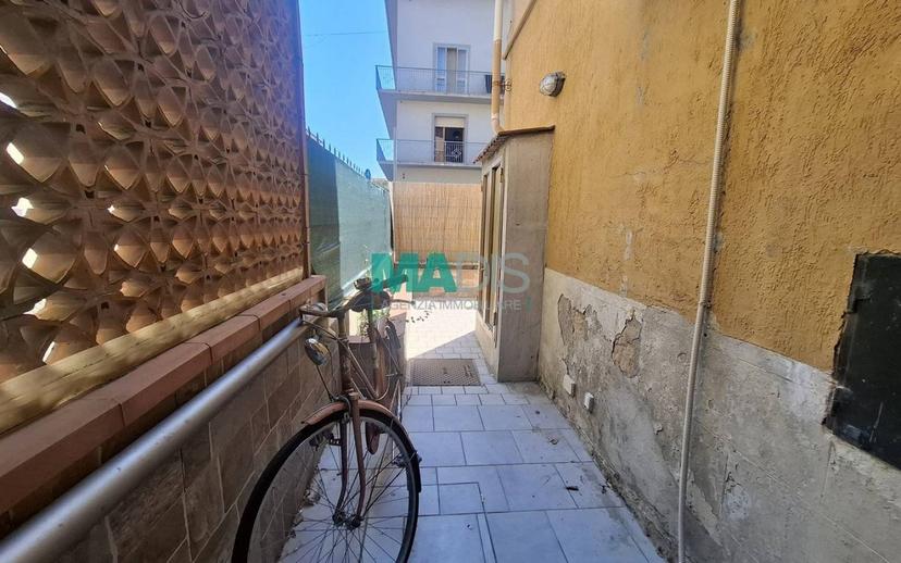 Trilocale via garigliano, Chiesanuova, Prato — foto 10 di 26