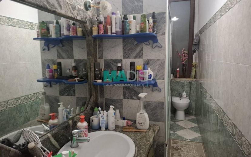 Trilocale via garigliano, Chiesanuova, Prato — foto 6 di 26