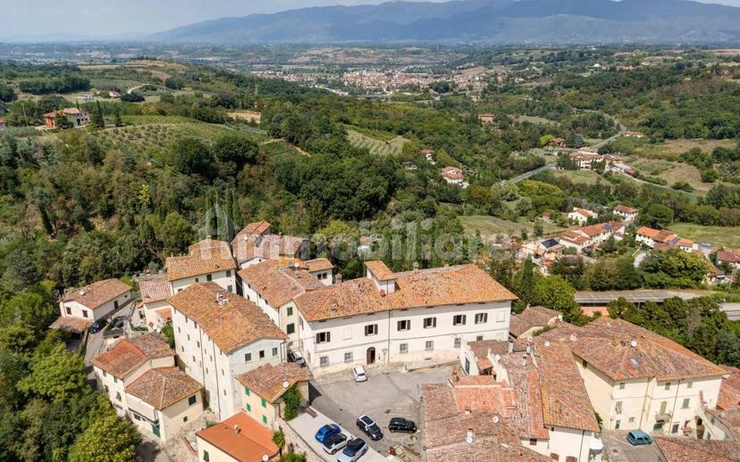 Appartamento piazza della Pieve 6, Centro, Bucine — foto 21 di 63