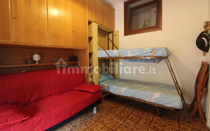 Bilocale via San Bernardo 12, Centro, Ceriale