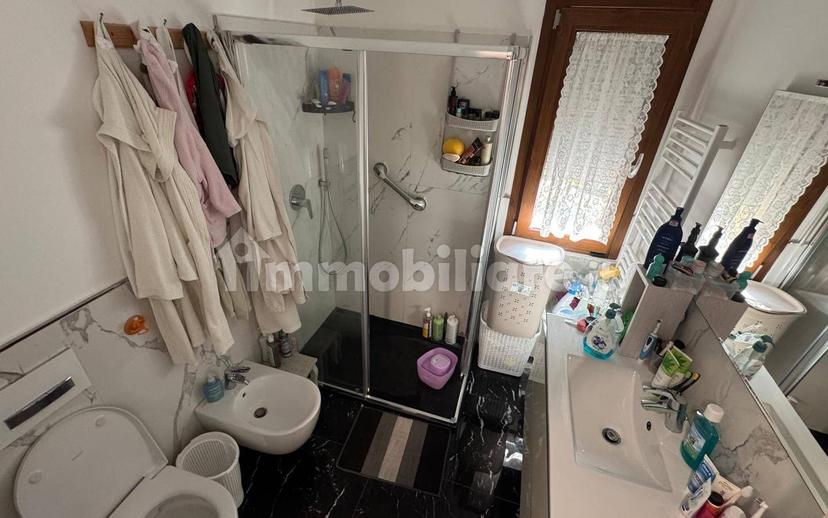 Trilocale vicolo Parolari 28, Centro Sud, Rovereto — foto 2 di 10