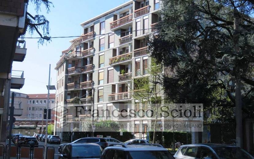 Trilocale via Carcano, 13, Saronno — foto 7 di 10