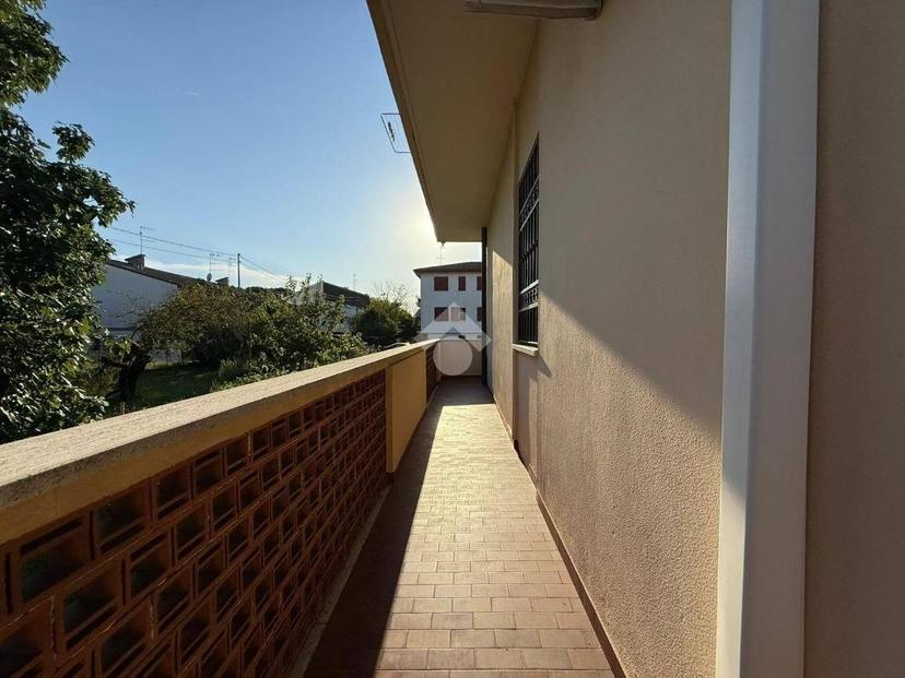 Trilocale via Gaspare Locatelli 20, Commenda, San Bortolo, Rovigo — foto 17 di 24