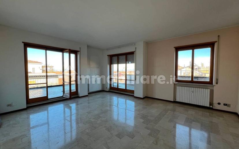 Appartamento da ristrutturare, sesto piano, Centro Storico, Piacenza — foto 13 di 13