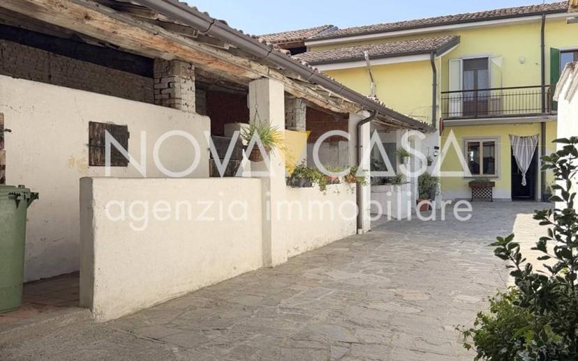 Cascina, buono stato, 405 m², Centro, Madignano — foto 9 di 32