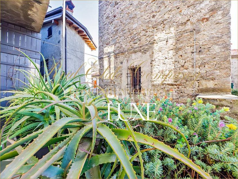 Terratetto plurifamiliare 200 m², ottimo stato, Maggiana, Mandello del Lario — foto 4 di 69