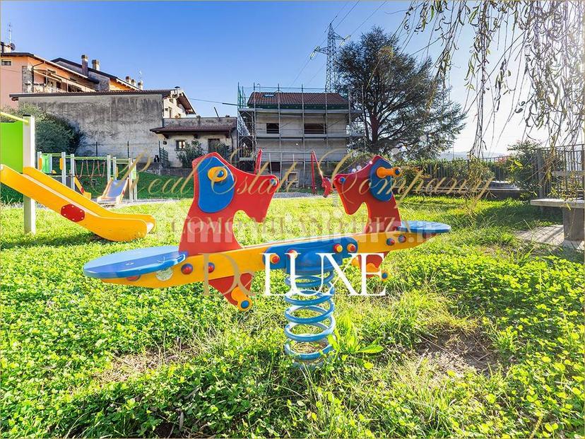 Terratetto plurifamiliare 200 m², ottimo stato, Maggiana, Mandello del Lario — foto 61 di 69