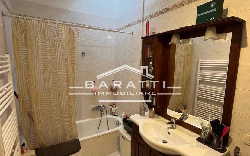 Appartamento nuovo, secondo piano, Centro, Moglia — foto 4 di 20
