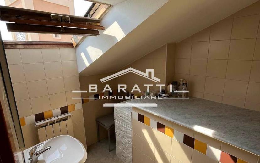 Appartamento nuovo, secondo piano, Centro, Moglia — foto 6 di 20