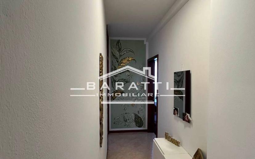 Appartamento nuovo, secondo piano, Centro, Moglia — foto 3 di 20