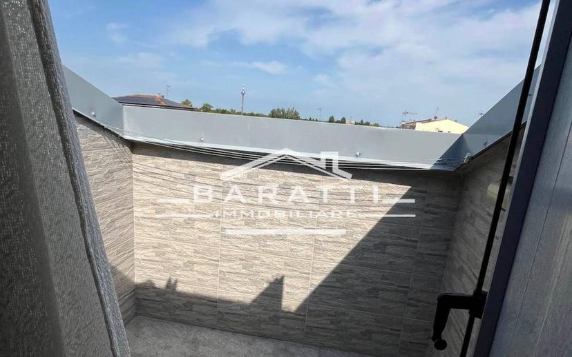 Appartamento nuovo, secondo piano, Centro, Moglia — foto 17 di 20