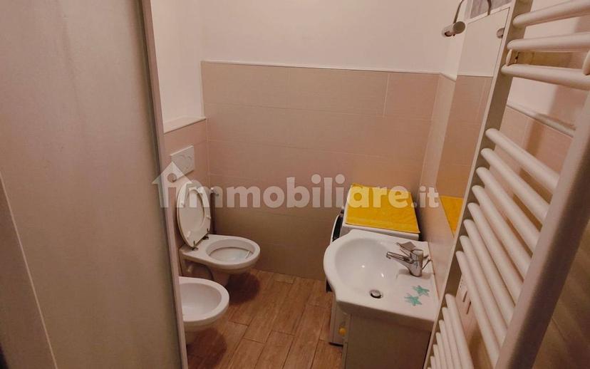 Bilocale vicolo Francesco Leale 6, Centro, Vercelli — foto 4 di 6
