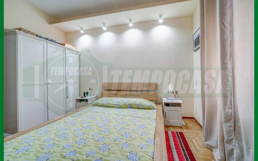 Trilocale piazzale europa, Centro, Gallarate — foto 4 di 25