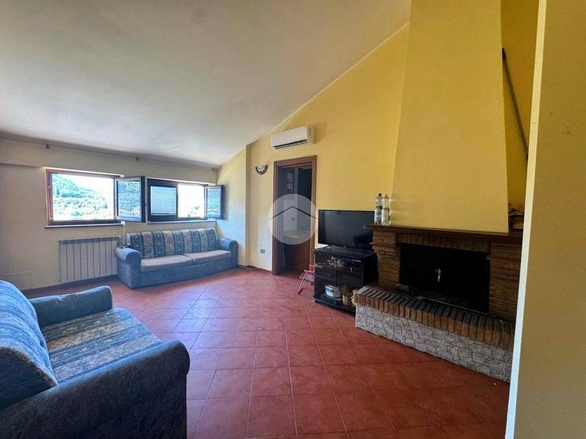 Quadrilocale via della Vittoria 80, Centro, Ferentillo — foto 10 di 16