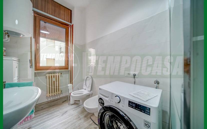 Trilocale piazzale europa, Centro, Gallarate — foto 25 di 25