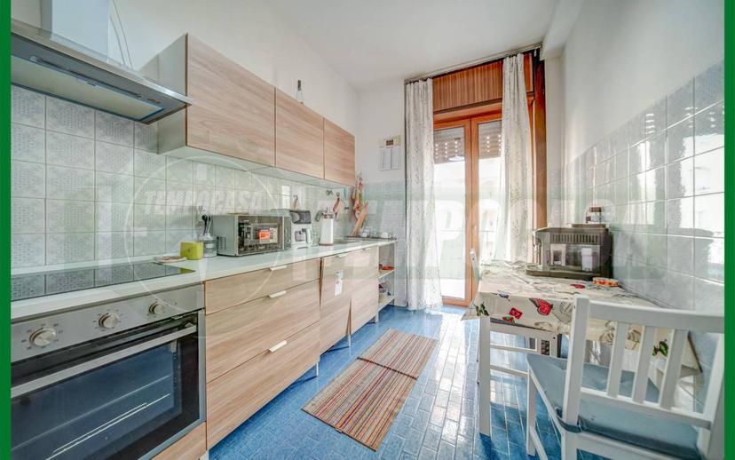 Trilocale piazzale europa, Centro, Gallarate — foto 14 di 25