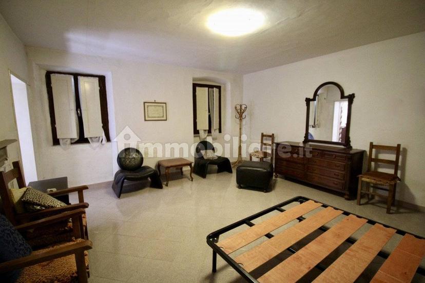 Villa a schiera via della Collina, Cavarzano, Vernio — foto 3 di 23