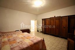 Villa a schiera via della Collina, Cavarzano, Vernio