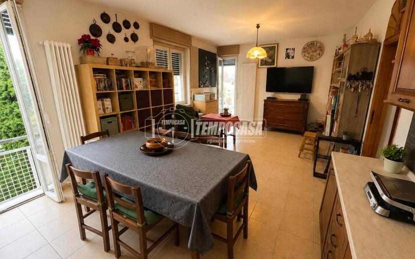 Quadrilocale via LUINI 40, Centro, Lomazzo — foto 9 di 12