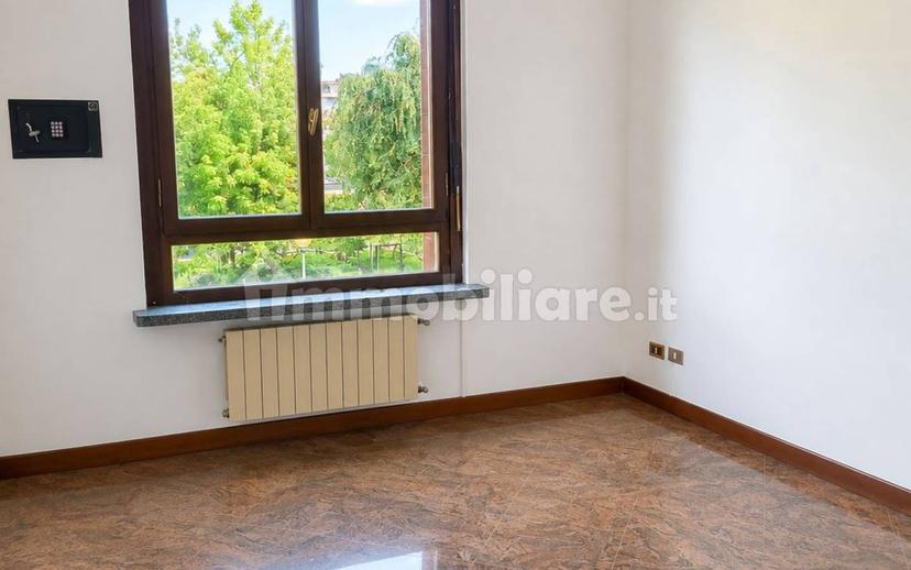 Trilocale via Salvo D'Acquisto 6, Centro, Agrate Brianza — foto 13 di 34