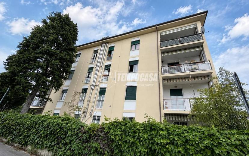 Quadrilocale via LUINI 40, Centro, Lomazzo