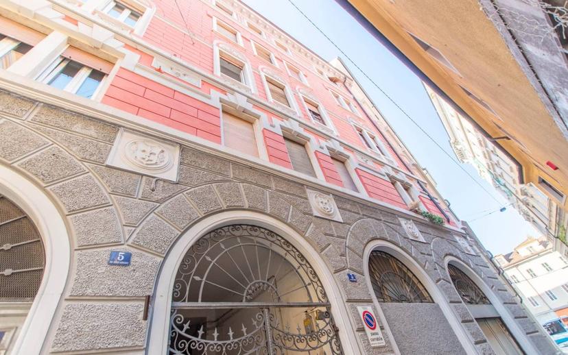 Stanza doppia via della Sorgente 3, Trieste — foto 9 di 11