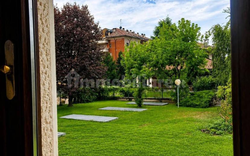 Trilocale via Salvo D'Acquisto 6, Centro, Agrate Brianza — foto 3 di 34