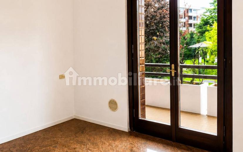 Trilocale via Salvo D'Acquisto 6, Centro, Agrate Brianza — foto 10 di 34