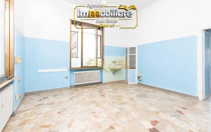 Appartamento via Carlo Camurati, Centro, Valenza — foto 7 di 21