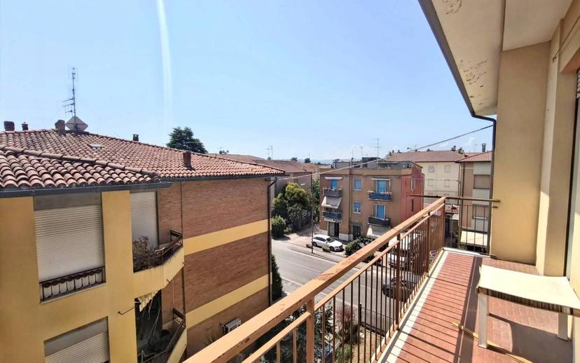 Quadrilocale buono stato, piano rialzato, Spazzoli - Medaglie D'Oro, Forlì