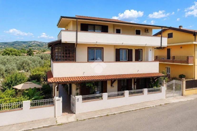 Trilocale via Brigata Maiella 5, Centro, Roseto degli Abruzzi — foto 13 di 24