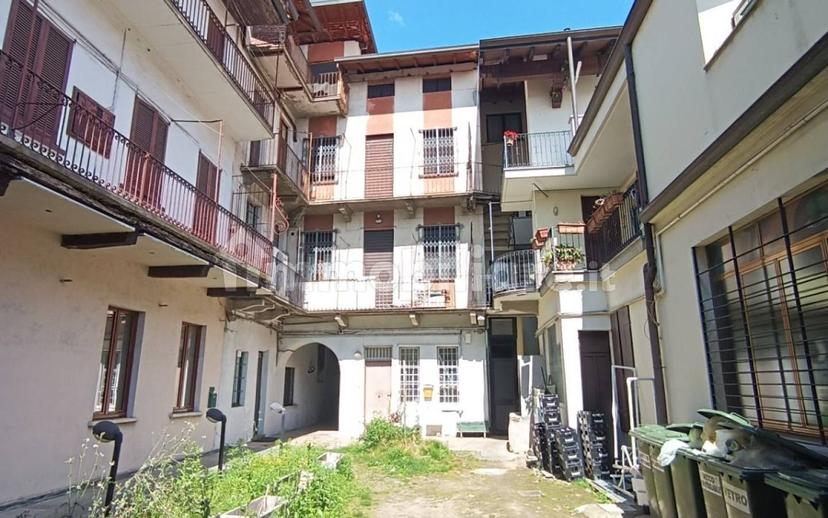 Terratetto unifamiliare 216 m², buono stato, Centro, Borgomanero — foto 9 di 12