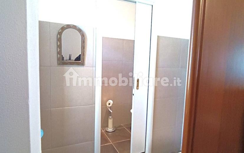 Terratetto unifamiliare 216 m², buono stato, Centro, Borgomanero — foto 3 di 12