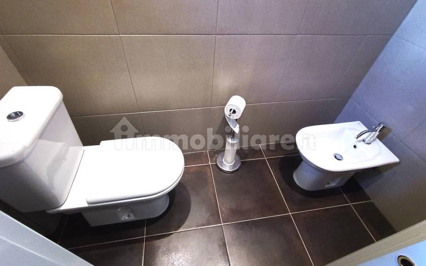 Terratetto unifamiliare 216 m², buono stato, Centro, Borgomanero — foto 5 di 12