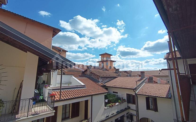 Terratetto unifamiliare 216 m², buono stato, Centro, Borgomanero — foto 12 di 12