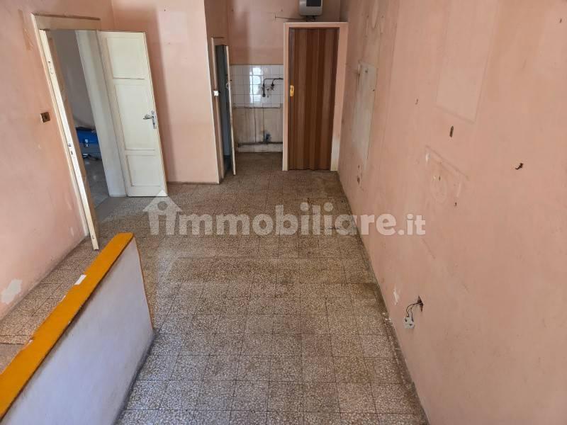 Bilocale via Bernardino Troccoli, Bitetto