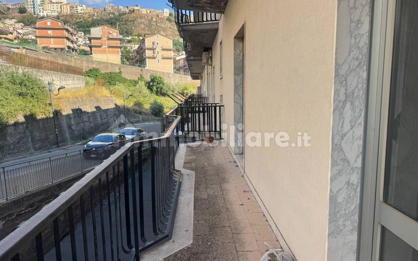 Appartamento via Professore Giuseppe di Napoli 19, Troina — foto 11 di 19