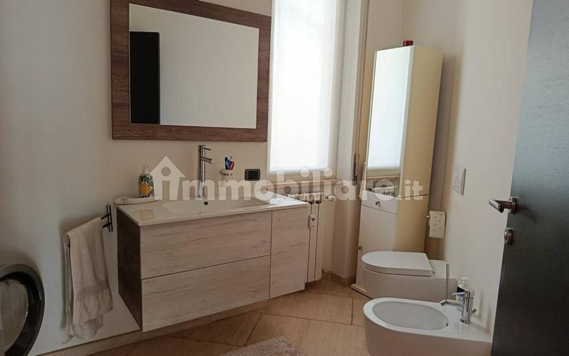 Trilocale via Alessandro Manzoni 12, Sant'Agostino, Como — foto 13 di 18
