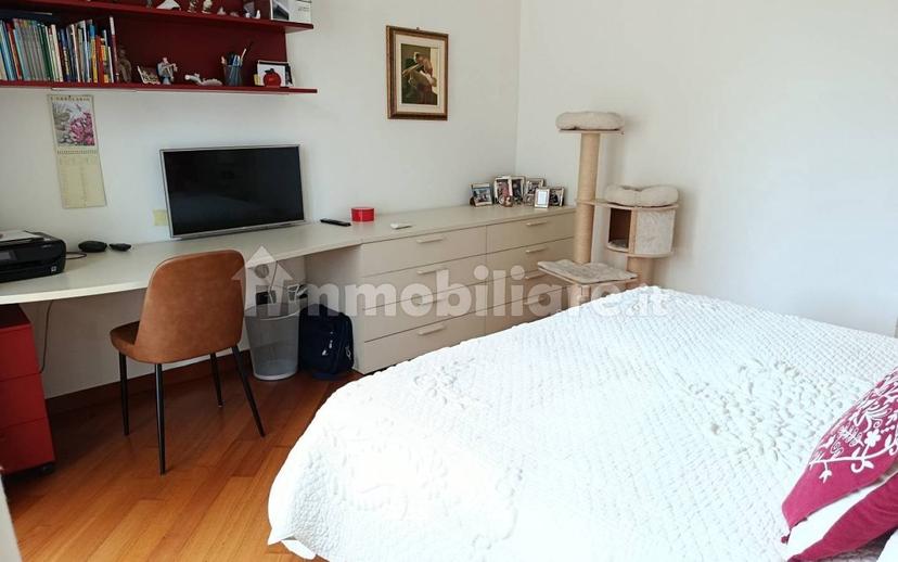 Trilocale via Alessandro Manzoni 12, Sant'Agostino, Como — foto 10 di 18