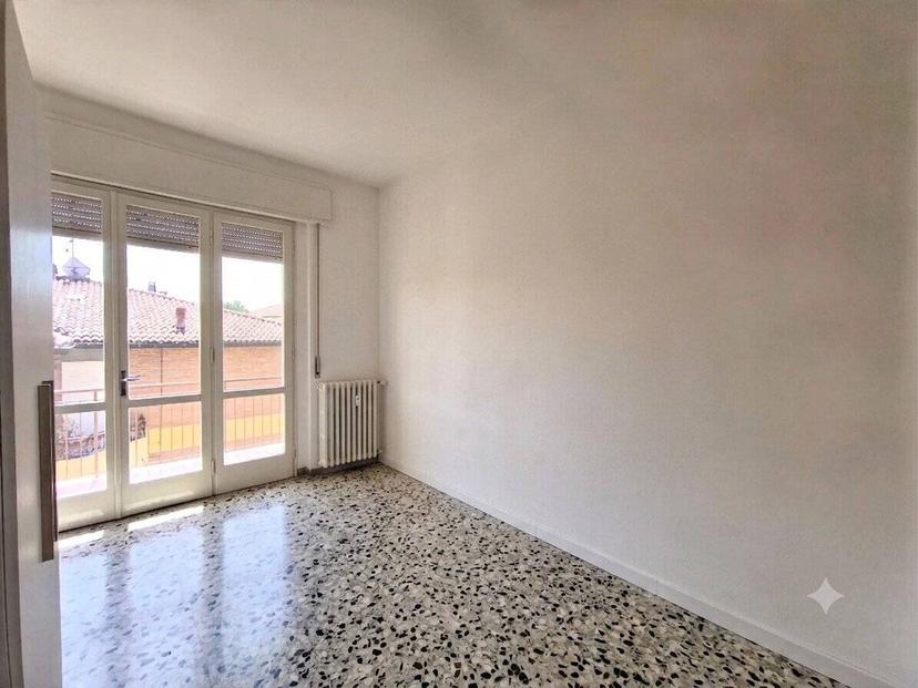 Trilocale buono stato, piano rialzato, Spazzoli - Medaglie D'Oro, Forlì — foto 9 di 16