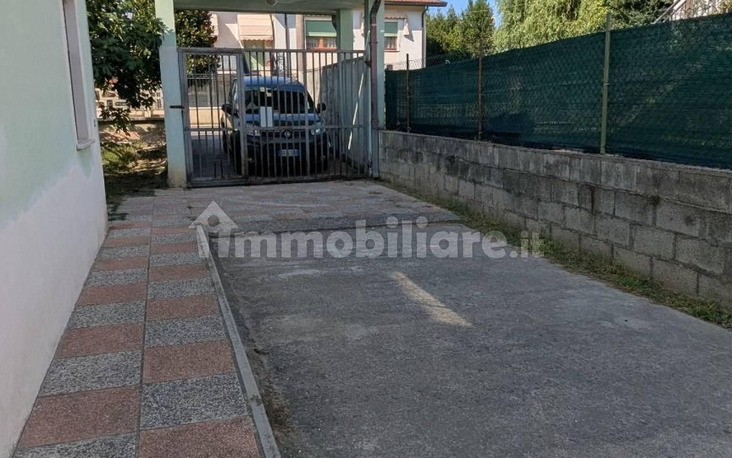Villa unifamiliare via Torino 1, Centro, Porto Viro