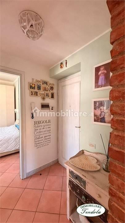 Bilocale primo piano, Centro, Carrara — foto 9 di 9