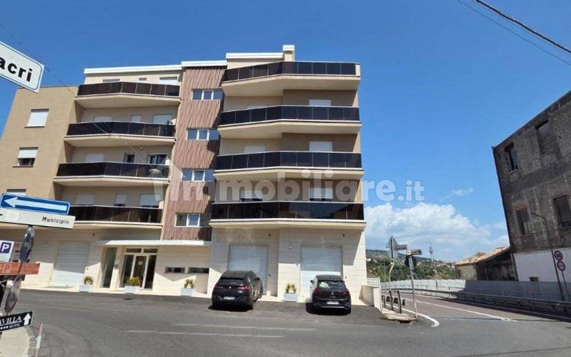 Trilocale via Francesco Acri 115, Centro Storico, Catanzaro — foto 16 di 19