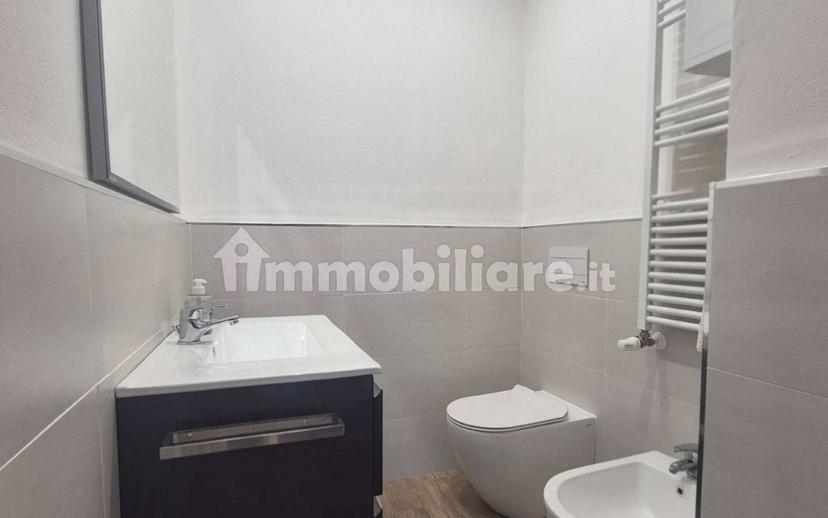 Trilocale ottimo stato, secondo piano, Centro, Massa — foto 19 di 35